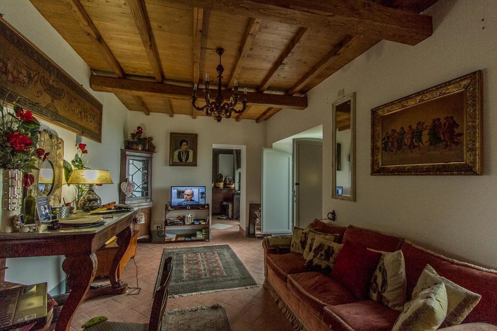 Agriturismo Specchio Del Lago Монтефиасконе Екстериор снимка