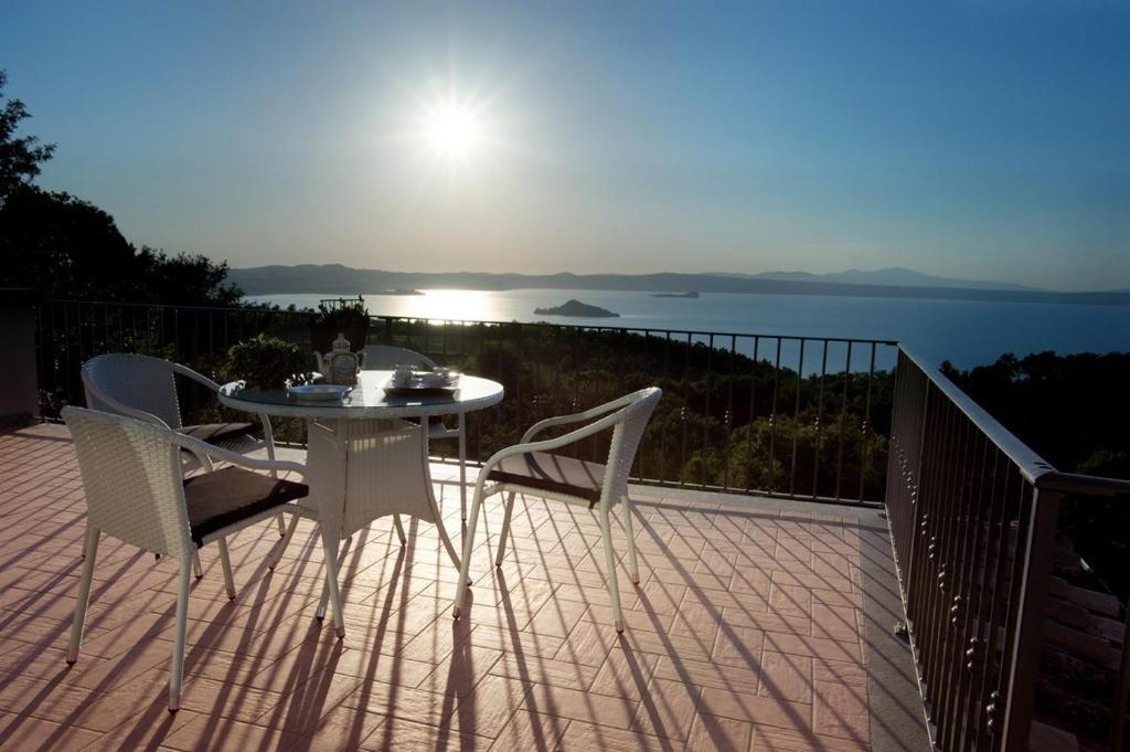 Agriturismo Specchio Del Lago Монтефиасконе Екстериор снимка