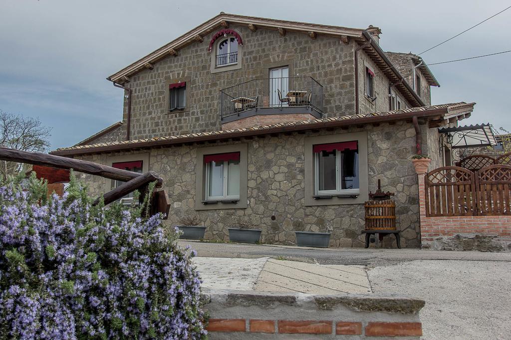 Agriturismo Specchio Del Lago Монтефиасконе Екстериор снимка