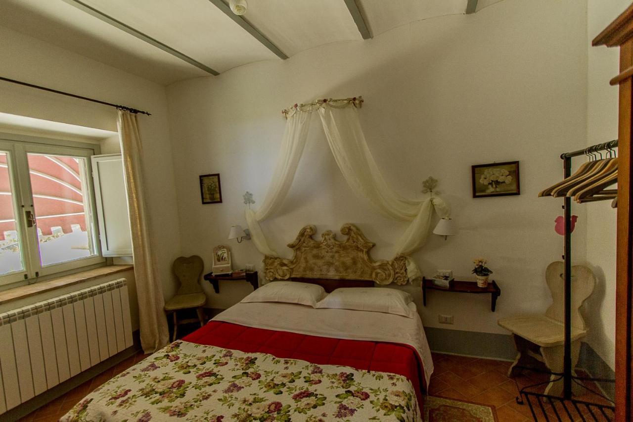 Agriturismo Specchio Del Lago Монтефиасконе Екстериор снимка